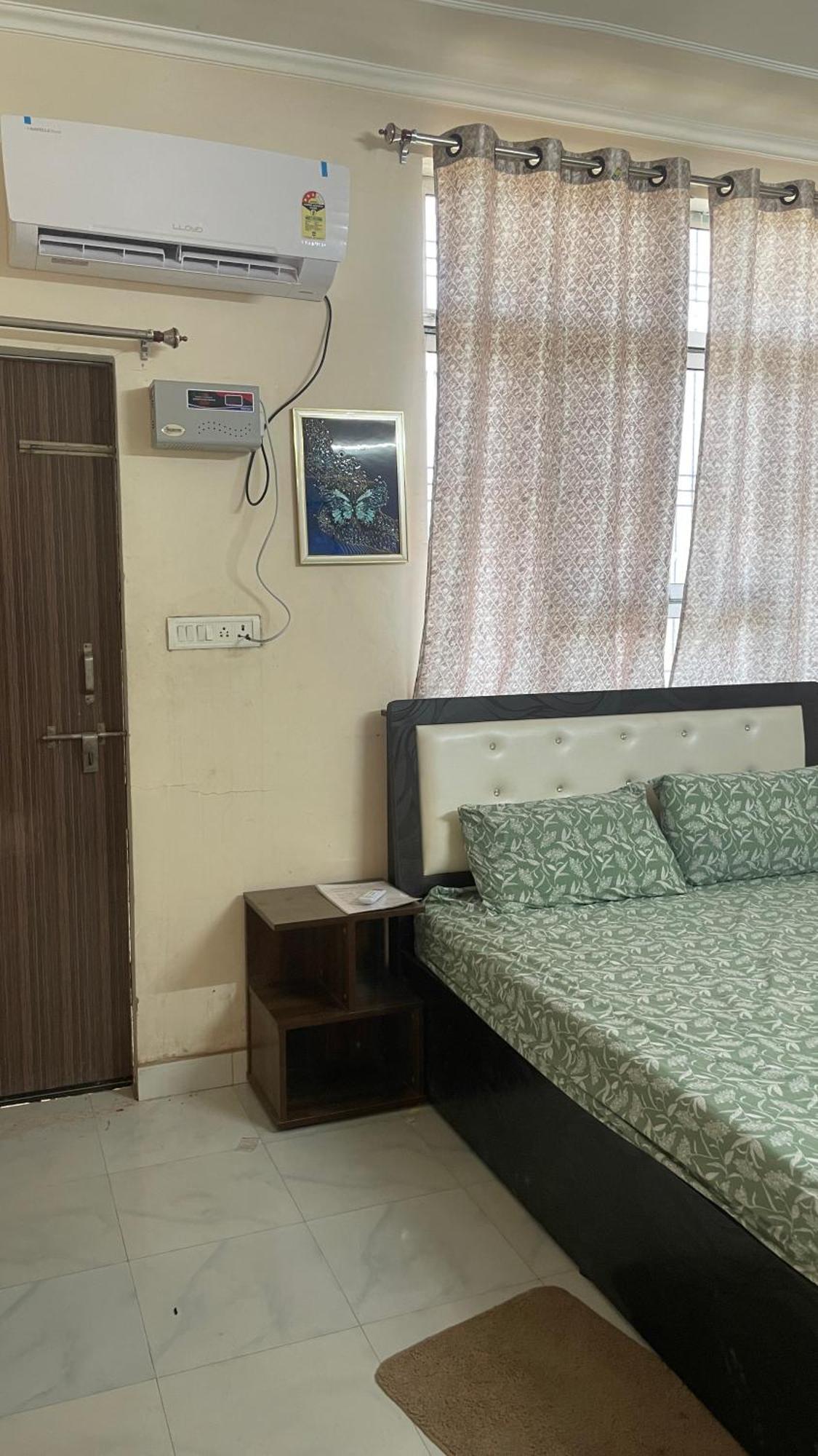 Siddheshwar Nilayam Home Stay Varanasi Exterior foto